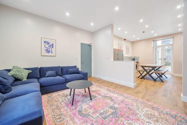 6 bed house, Radnor Street, City Centre, Plymouth, PL48DR - Image 1